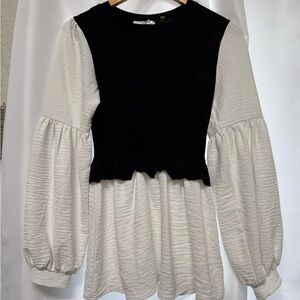 XS Black Chest Flared White Long Sleeve Patrizia Luca Blouse